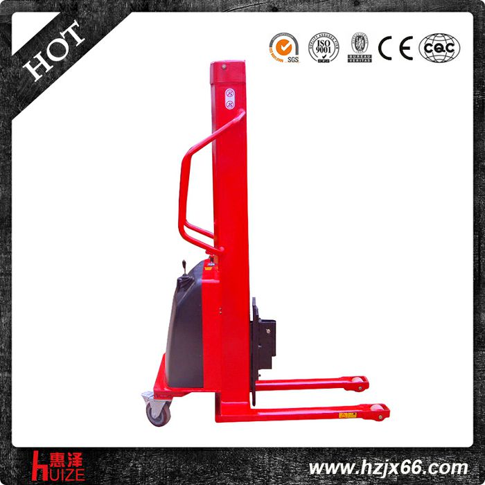 半電動堆高車(單柱式) 半電動堆高車(單柱式)